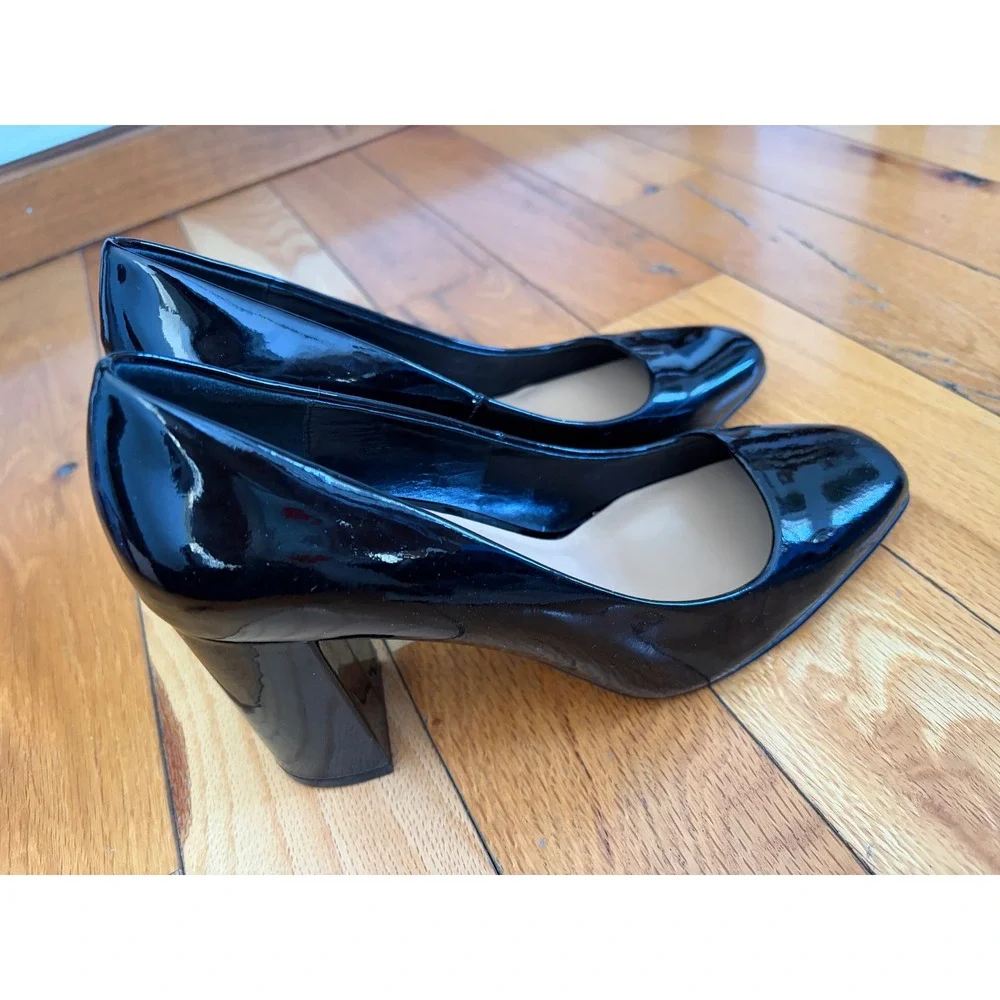Banana Republic Women's Size 7 Shoes Black Patent Leather Career Heels